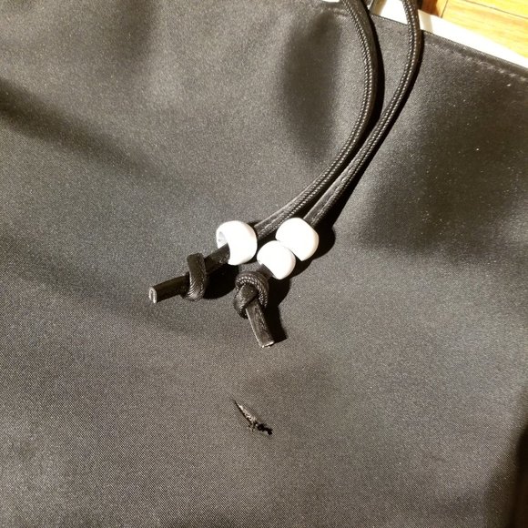 GIVENCHY Black & White Tote Bag - Picture 4 of 6